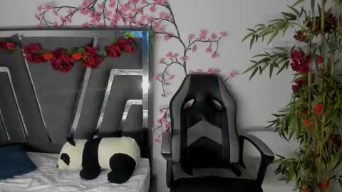 B L A C K  R O S E  online show from 09/19/25, 11:33