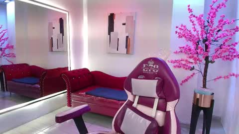 Rousse  online show from 10/25/25, 03:36