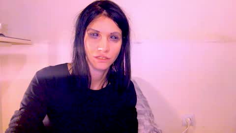 Kristin online show from 01/14/26, 10:03