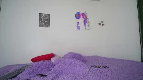 Snapshot of black_tentationx chatting on 05/26/26, 05:03 black_tentationx online show from 05/26/26, 05:03