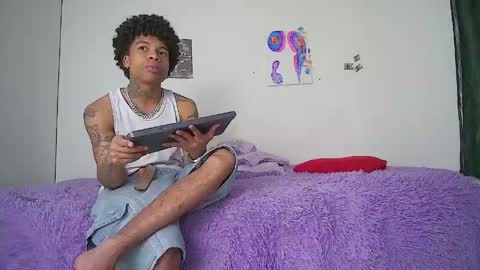 Snapshot of black_tentationx chatting on 05/27/26, 06:21 black_tentationx online show from 05/27/26, 06:21