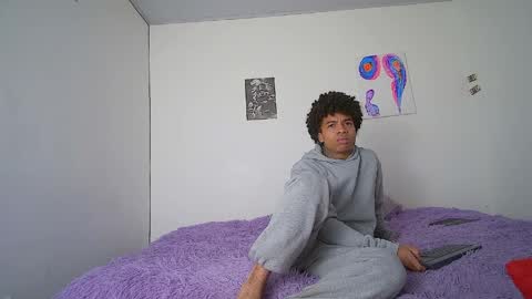 Snapshot of black_tentationx chatting on 06/08/26, 04:24 black_tentationx online show from 06/08/26, 04:24