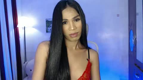 savanna online show from 02/12/25, 04:44