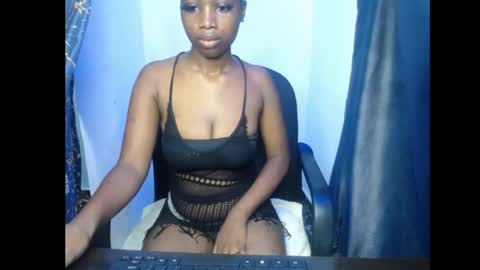 lela online show from 05/05/26, 08:11