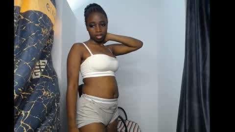 lela online show from 05/17/26, 05:31