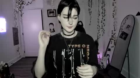 Ella online show from 01/15/26, 02:49