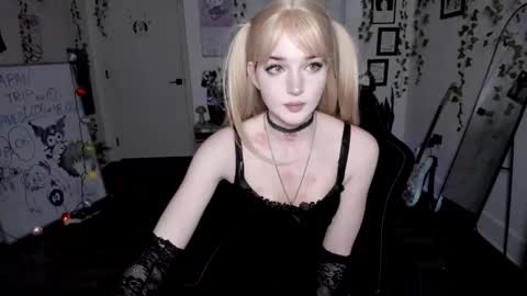 Ella online show from 02/15/26, 09:08