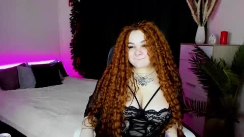 Elise online show from 01/13/25, 04:08