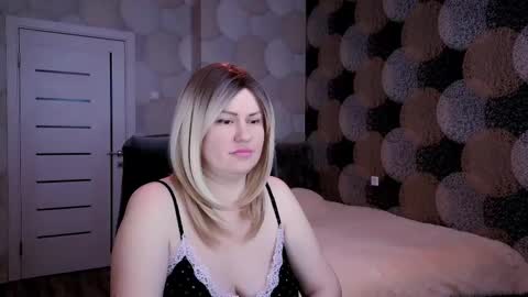 Snapshot of blackeyes11 chatting on 02/20/25, 02:51 blackeyes11 online show from 02/20/25, 02:51