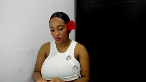 Shophie White online show from 10/30/25, 01:29