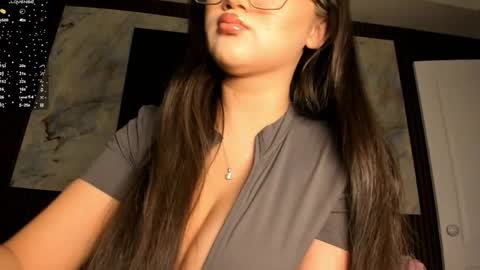 Karina online show from 06/06/26, 04:17