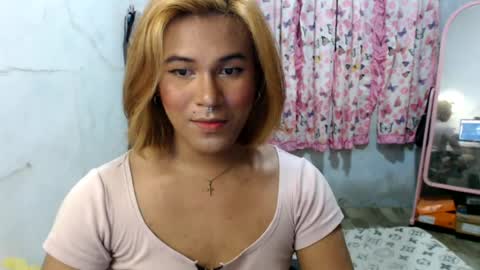 Ellez online show from 07/20/26, 09:01
