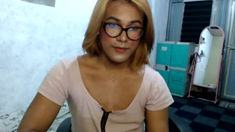 Ellez online show from 08/03/26, 11:15
