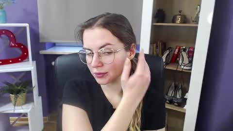 Snapshot of blackrosezoey chatting on 12/30/24, 09:16 Z O E Y online show from 12/30/24, 09:16