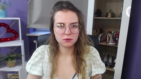 Snapshot of blackrosezoey chatting on 01/07/25, 08:45 Z O E Y online show from 01/07/25, 08:45