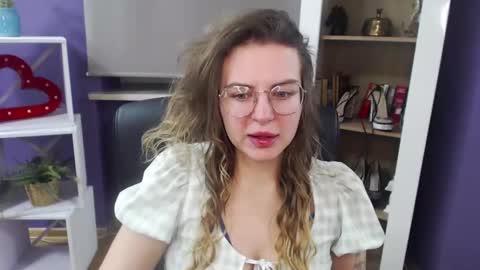 Snapshot of blackrosezoey chatting on 01/08/25, 05:16 Z O E Y online show from 01/08/25, 05:16