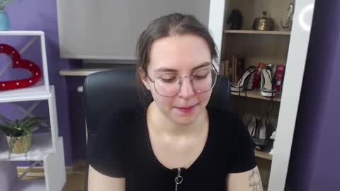 Snapshot of blackrosezoey chatting on 01/14/25, 05:40 Z O E Y online show from 01/14/25, 05:40