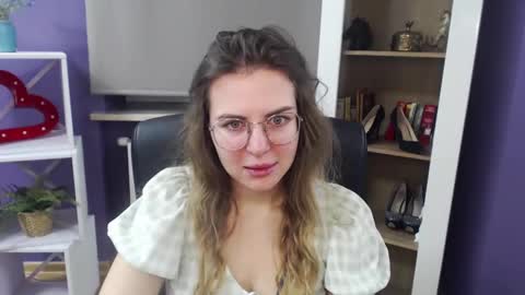 Snapshot of blackrosezoey chatting on 01/17/25, 06:26 Z O E Y online show from 01/17/25, 06:26