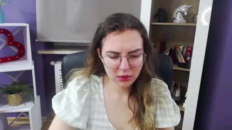 Snapshot of blackrosezoey chatting on 02/10/25, 05:25 Z O E Y online show from 02/10/25, 05:25