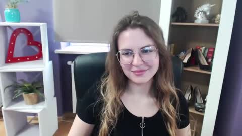 Snapshot of blackrosezoey chatting on 03/07/25, 09:18 Z O E Y online show from 03/07/25, 09:18
