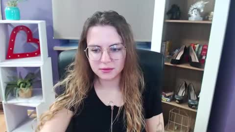 Snapshot of blackrosezoey chatting on 03/12/25, 05:35 Z O E Y online show from 03/12/25, 05:35