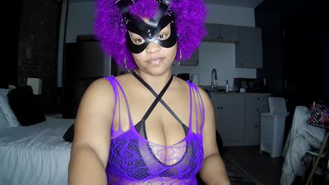 Queen Siren online show from 01/11/25, 05:10