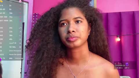 Tifffany bllom online show from 03/06/25, 09:14