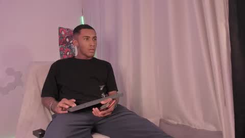 franklyn and Elizabeth online show from 03/24/26, 03:22