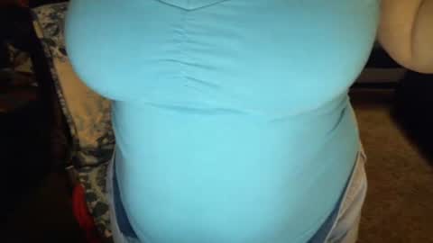 Snapshot of bladesizzo3111 chatting on 10/29/25, 08:27 bladesizzo3111 online show from 10/29/25, 08:27