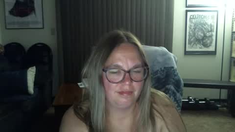 Snapshot of bladesizzo3111 chatting on 06/10/26, 06:23 bladesizzo3111 online show from 06/10/26, 06:23