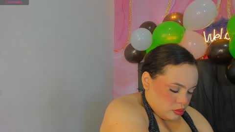 Snapshot of blair_bigtits chatting on 02/06/26, 12:08 Blair online show from 02/06/26, 12:08