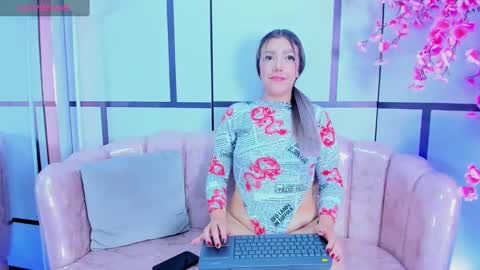 blairjones_ online show from 09/26/25, 12:53