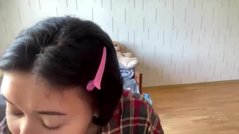 Mila online show from 03/29/26, 06:24