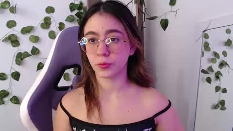   online show from 01/25/25, 01:41