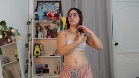   online show from 03/04/26, 02:23