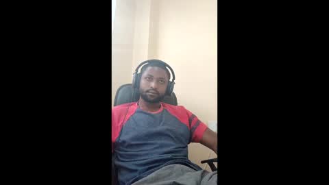 Snapshot of blakchiise chatting on 05/13/26, 06:00 blakchiise online show from 05/13/26, 06:00