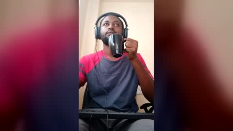 Snapshot of blakchiise chatting on 05/23/26, 05:23 blakchiise online show from 05/23/26, 05:23