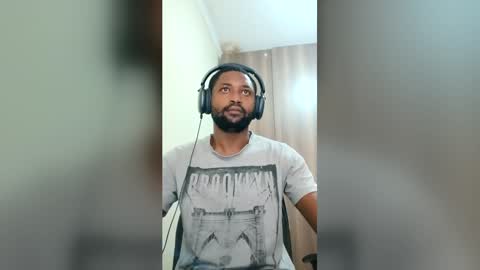 Snapshot of blakchiise chatting on 06/02/26, 04:03 blakchiise online show from 06/02/26, 04:03