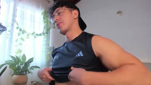 Blake Levi  Independent Model online show from 02/01/26, 03:21