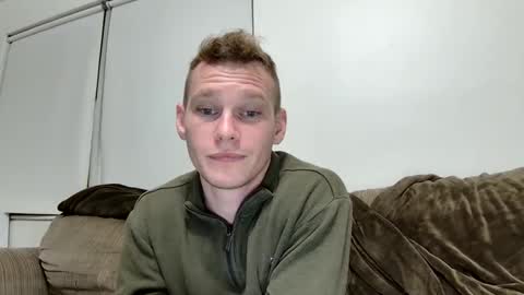 Snapshot of blakeandskylar chatting on 03/07/25, 06:24 BlakeAndSkylar online show from 03/07/25, 06:24