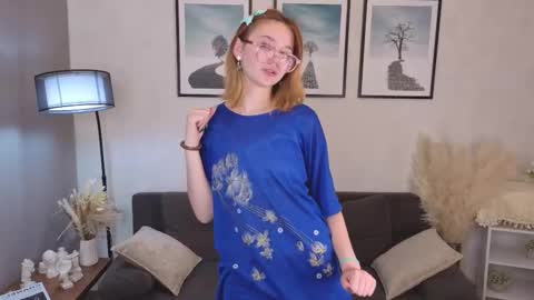 Eliza online show from 10/17/25, 10:07