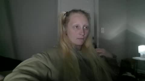 LipsofanAngell online show from 11/11/25, 01:05