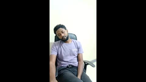 blakmoufaka online show from 12/04/25, 06:49