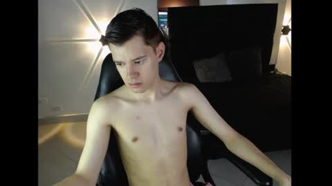 Snapshot of blakzen_ chatting on 07/12/26, 03:47 Blakzen online show from 07/12/26, 03:47