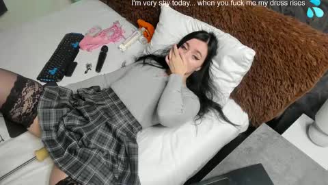 Snapshot of blancasuarez chatting on 01/21/25, 10:41 MY VIDEOS THAT WILL MAKE YOU CUM - online show from 01/21/25, 10:41