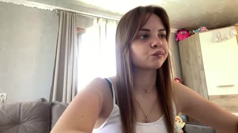 Snapshot of blanchbunt chatting on 06/30/26, 06:03 Angel online show from 06/30/26, 06:03
