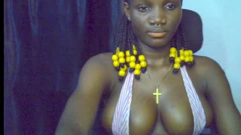Snapshot of blaq_melanin chatting on 06/15/26, 09:06 nikky00 online show from 06/15/26, 09:06