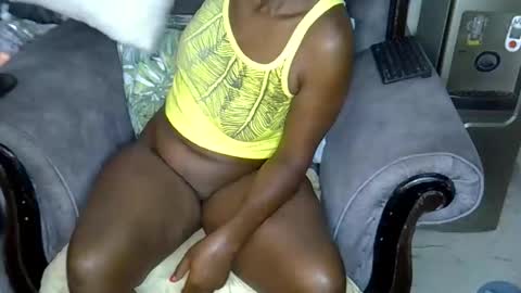 blaqgirl_ online show from 04/13/26, 05:57