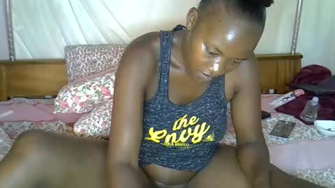 blaqgirl_ online show from 04/14/26, 12:49