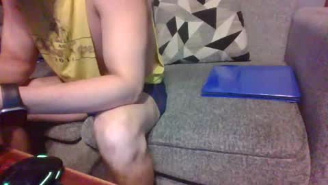 Snapshot of blaw_1321 chatting on 05/02/26, 05:45 blaw_1321 online show from 05/02/26, 05:45